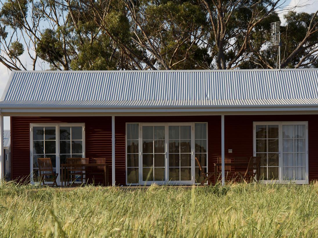 Mary'S Farm Cottages Kukerin Exterior photo